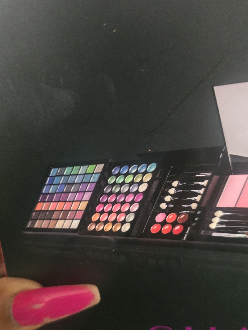 SHAN All-In-One Harmony Makeup Kit - Pink - Picture 3 of 7